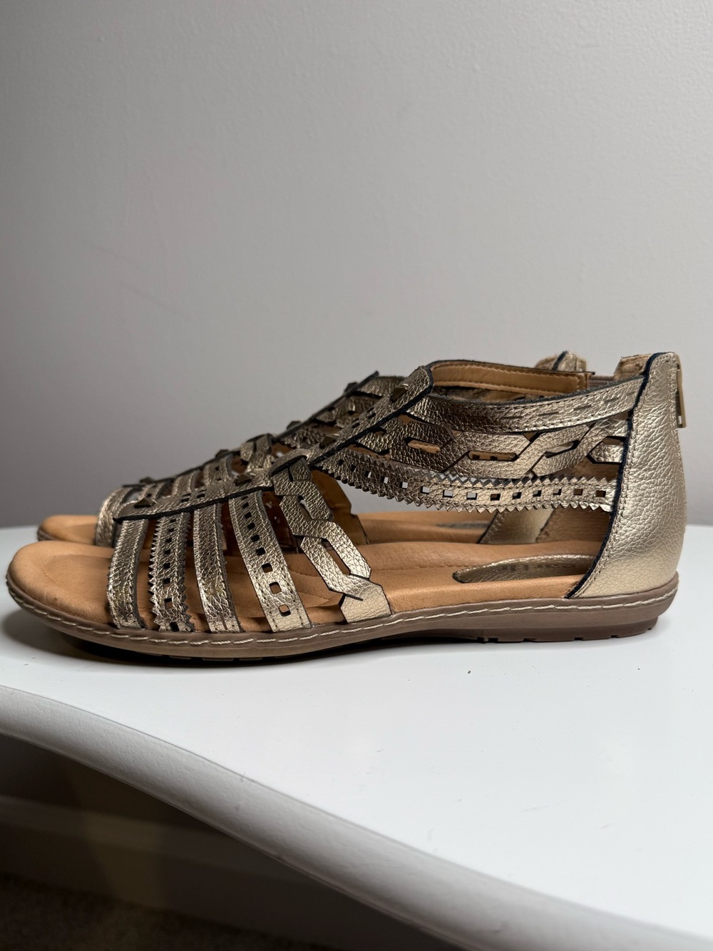 Earth Metallic Champaign Bay Gladiator Sandals
